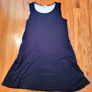 Comfy black dress with pockets